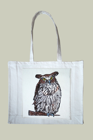 eagle owl with pocket